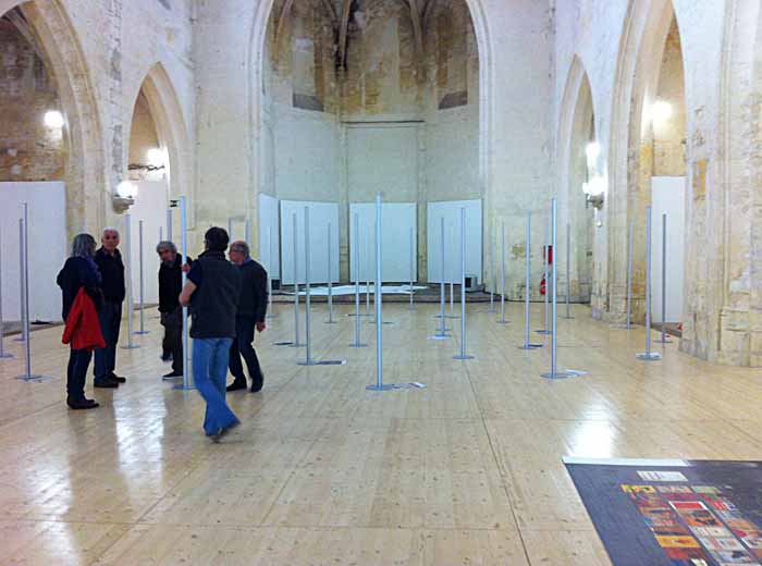 expo-arles-8.04.14 Chapelle Sainte-Anne, Arles